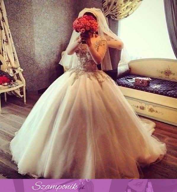 Świetna suknia ślubna