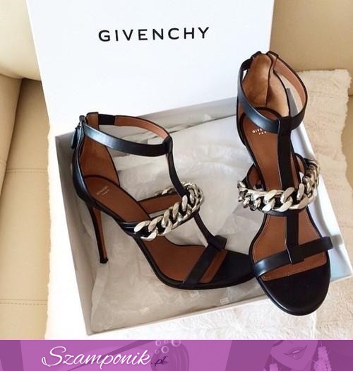 Sandałki od Givenchy